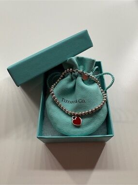 Tiffany & Co. Red heart Tag bracelet with Diamond Gift Bag and Drawstring Pouch